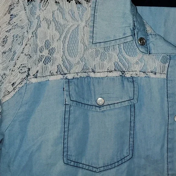 Crazy Train Lace and Denim Pearl Snap Button Up XL - Picture 4 of 11